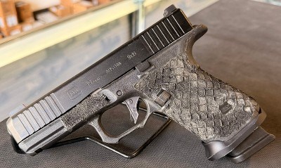 GLOCK G19 GEN 5 9MM LUGER (9x19 PARA) - Image 1 of 3