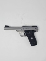 SMITH & WESSON SW22 VICTORY .22 LR - Image 2 of 9
