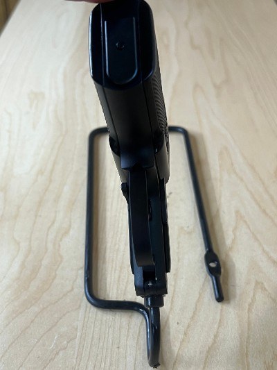 BERETTA 21A .22 LR - Image 7 of 9