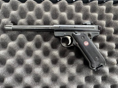RUGER MARK III TARGET W/ RAIL .22 LR - Image 2 of 2
