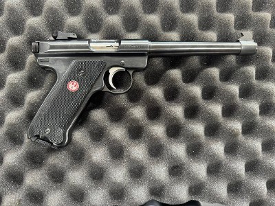 RUGER MARK III TARGET W/ RAIL .22 LR - Image 1 of 2