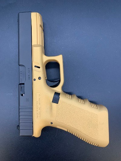 GLOCK G17 GEN3 9MM LUGER (9x19 PARA) - Image 3 of 6