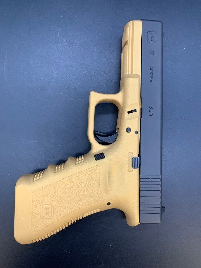 GLOCK G17 GEN3 9MM LUGER (9x19 PARA) - Image 2 of 6