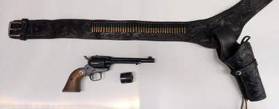 RUGER SINGLE-SIX CONVERTIBLE .22 LR/.22 WMR - Image 1 of 2