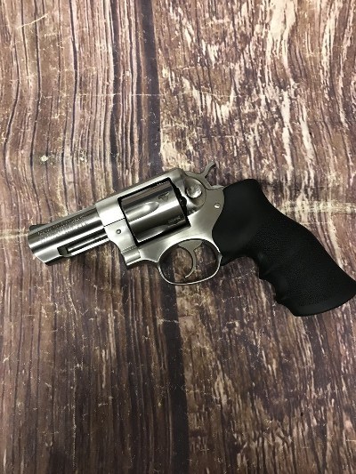 RUGER gp100 .357 MAG - Image 6 of 7