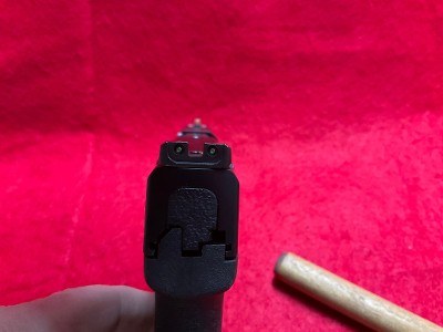 SMITH & WESSON M&P40 SHIELD .40 S&W - Image 4 of 4