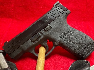 SMITH & WESSON M&P40 SHIELD .40 S&W - Image 2 of 4
