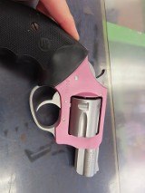 CHARTER ARMS PINK LADY .38 SPL - 1 of 6