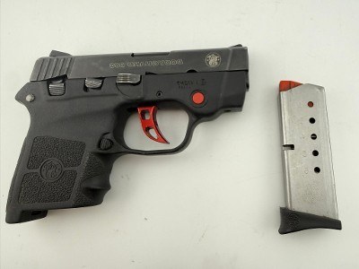 SMITH & WESSON M&P BODYGUARD CRIMSON TRACE .380 ACP - Image 5 of 5