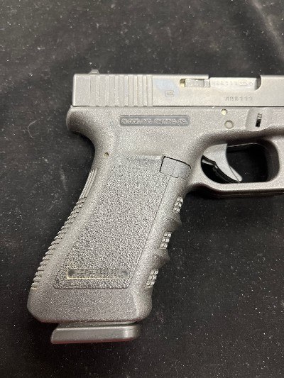 GLOCK 22 .40 CALIBER - Image 5 of 10
