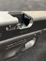 GLOCK 22 .40 CALIBER - Image 9 of 10