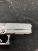 GLOCK 22 .40 CALIBER - Image 7 of 10