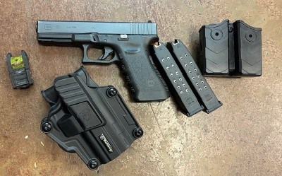GLOCK G22 .40 S&W - Image 2 of 8