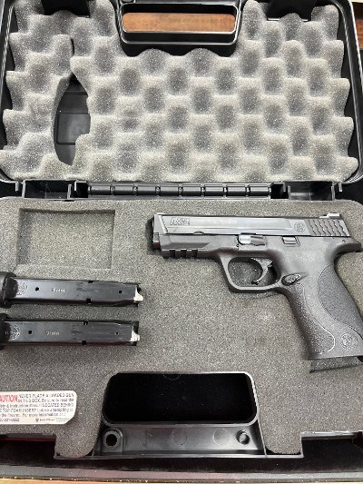 SMITH & WESSON M&P 99MM LUGER (9x19 PARA) - Image 1 of 10