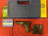 COLT 1911 model O.45 ACP - 2 of 5