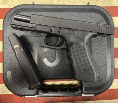 GLOCK 17 9MM LUGER (9x19 PARA) - Image 1 of 3