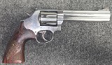 SMITH & WESSON 686 DELUXE .357 MAG