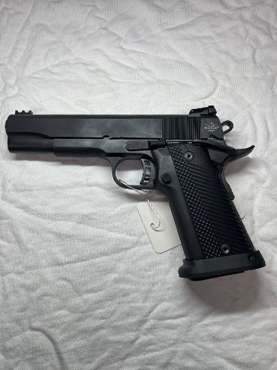 ROCK ISLAND ARMORY M1911 A2 FS Tact II 10MM - Image 2 of 4