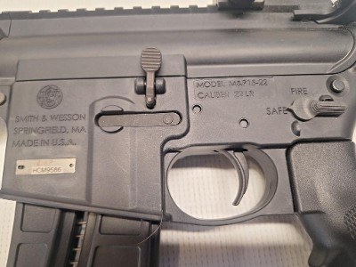 SMITH & WESSON M&P 15-22 - RIFLE 22 LONG (22L) - Image 3 of 12