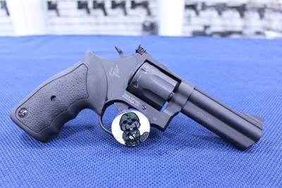 TAURUS 66 .38 SPECIAL/.357 MAGNUM - Image 1 of 11