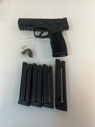 SIG SAUER P322C-BAS .22 LR - Image 2 of 12