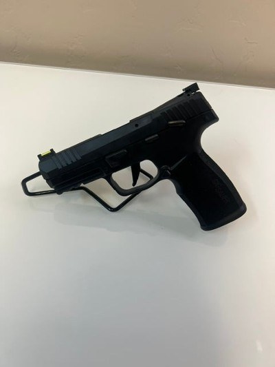 SIG SAUER P322C-BAS .22 LR - Image 8 of 12