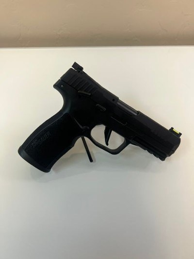 SIG SAUER P322C-BAS .22 LR - Image 4 of 12