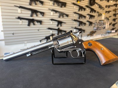 RUGER SUPER BLACKHAWK 44mag - Image 1 of 2