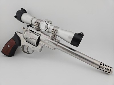 RUGER SUPER REDHAWK .44 MAGNUM - Image 2 of 10