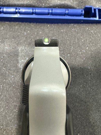 SMITH & WESSON 632 UC .32 H&R MAG - Image 9 of 14