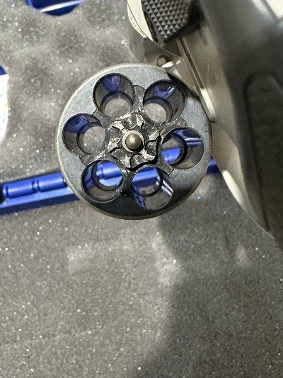 SMITH & WESSON 632 UC .32 H&R MAG - Image 12 of 14