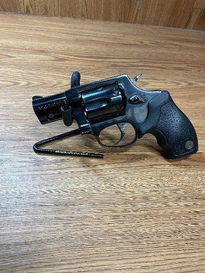 TAURUS .327 FED MAG .327 FEDERAL MAG - Image 2 of 8
