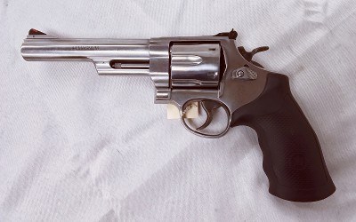 SMITH & WESSON 629-6 .44 MAGNUM - Image 2 of 7