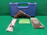 COLT SERIES 70 GOVERNMENT 1911 CLASSIC .45 ACP - Image 1 of 25