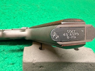 COLT SERIES 70 GOVERNMENT 1911 CLASSIC .45 ACP - Image 20 of 25