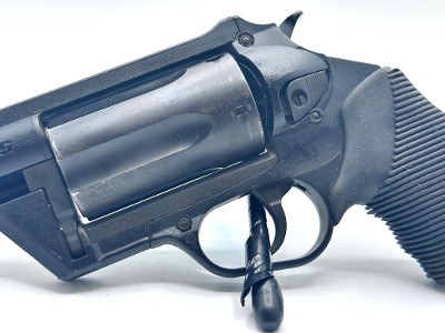 TAURUS JUDGE PUBLIC DEFENDER POLY .45 LC/.410 GA - Image 8 of 10