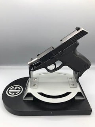 KELTEC P-11 9MM LUGER (9x19 PARA) - Image 9 of 13