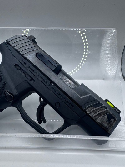 RUGER MAX-9 .9mm - Image 5 of 8