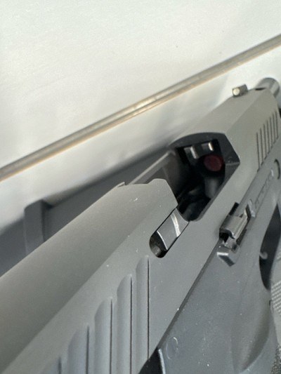 SIG SAUER P320 (320C-9-B) 9MM LUGER (9x19 PARA) - Image 8 of 8