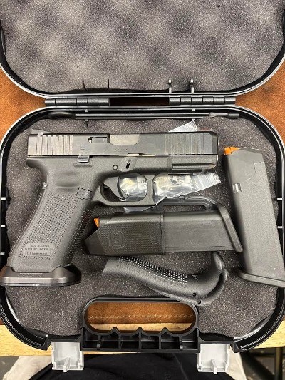 GLOCK G45 9MM LUGER (9X19 PARA) - Image 1 of 4