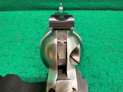 RUGER NEW MODEL SUPER BLACKHAWK .44 MAGNUM - Image 16 of 25