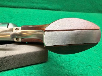 RUGER NEW MODEL SUPER BLACKHAWK .44 MAGNUM - Image 24 of 25