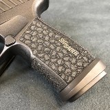 SIG SAUER P365 FUSE 9MM LUGER (9x19 PARA) - Image 5 of 10