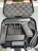GLOCK 21V .45 ACP - Image 5 of 5