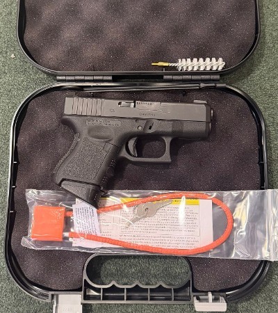 GLOCK G33 Gen 3 Ameriglo Night Sights .357 SIG - Image 1 of 3