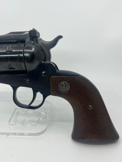 RUGER NEW MODEL SINGLE-SIX .22 WMR - Image 7 of 11