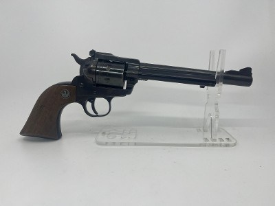 RUGER NEW MODEL SINGLE-SIX .22 WMR - Image 2 of 11