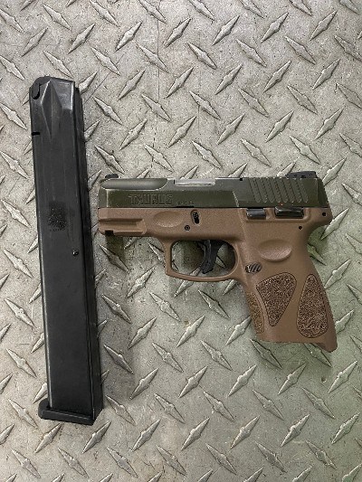 TAURUS G2C2 9MM LUGER (9x19 PARA) - Image 1 of 4