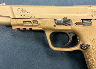 SMITH & WESSON M&P40 M2.0 .40 S&W - Image 7 of 14