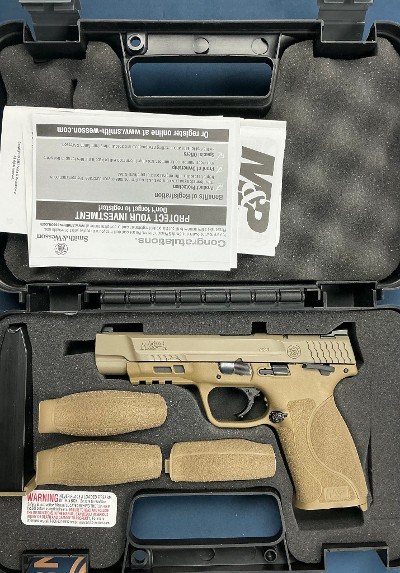 SMITH & WESSON M&P40 M2.0 .40 S&W